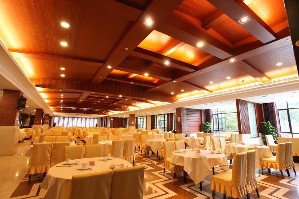 Green Lake Hot Spring Hotel Phật Sơn Ngoại thất bức ảnh